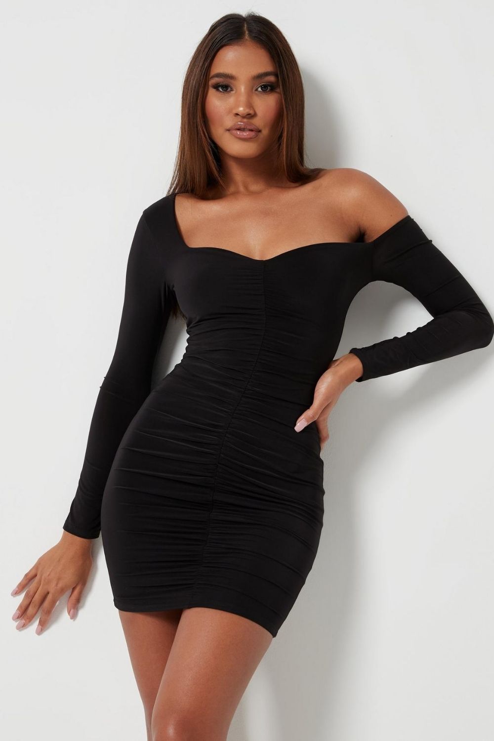 Off Shoulder Sweet Heart Necklined Black Mini Dress – Styched Fashion