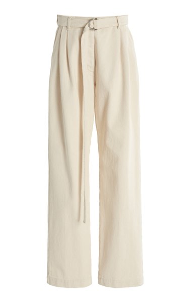 http://www.styched.in/cdn/shop/products/WhiteCottonWideLegPant2_2.jpg?v=1645369195
