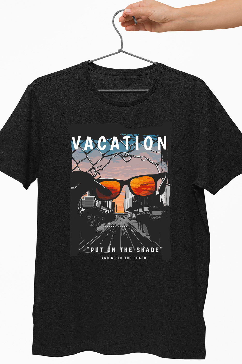 Vacation Graphic T-Shirt Black Color